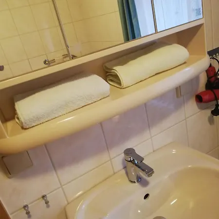 Erzhof Nassau- Gaestezimmer An Der Loipe Apartment